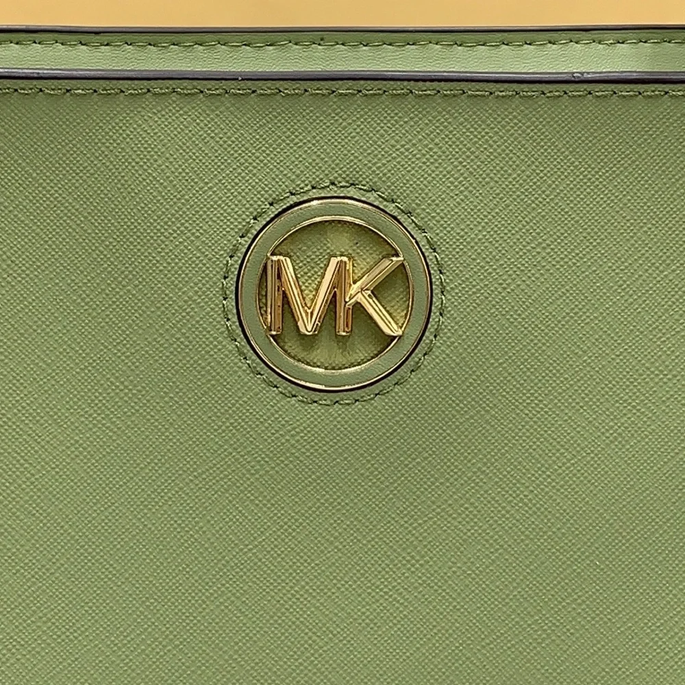 MICHAEL KORS CARMEN LARGE NORTH SOUTH TOTE LIGHT SAGE COLOR - Picture 14 of 15
